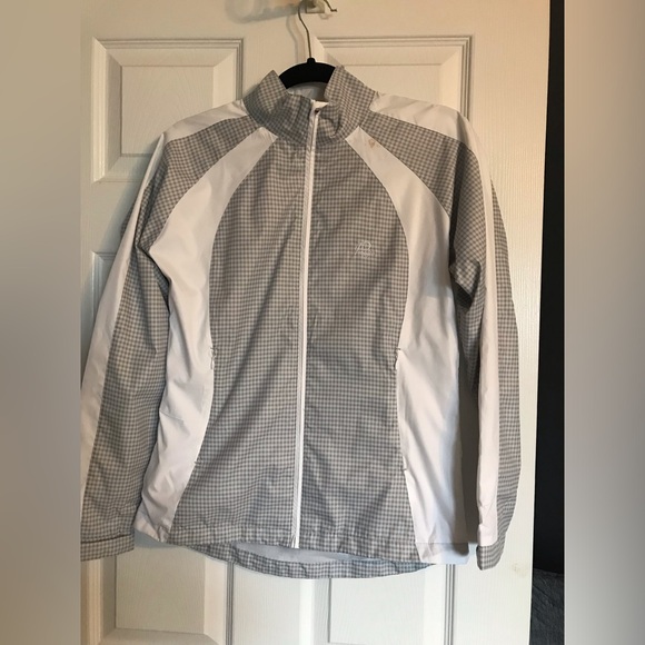 Ladies golf jacket - Picture 1 of 11
